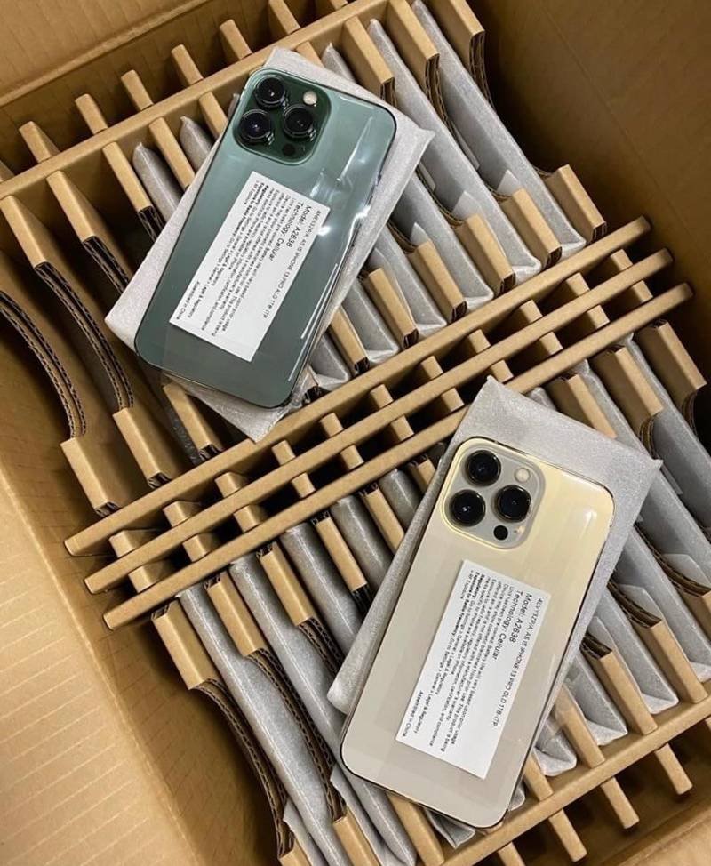 Medium Pallets (~80–100 units)