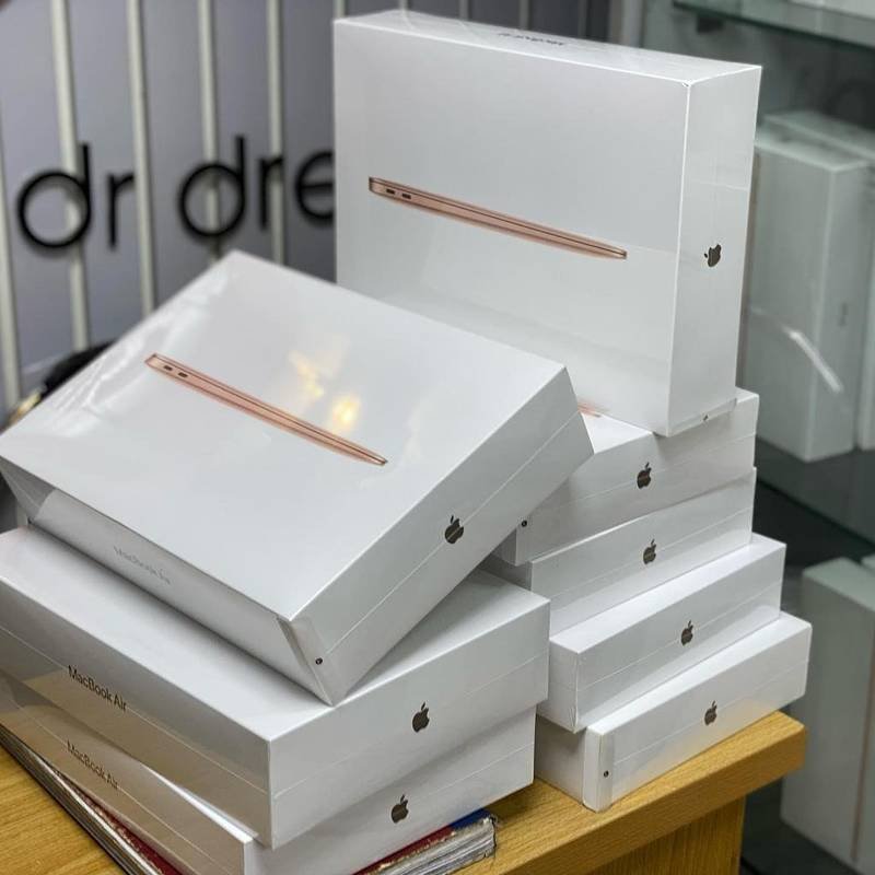 Mini Pallet (10–15 units) Macbook Air pallet